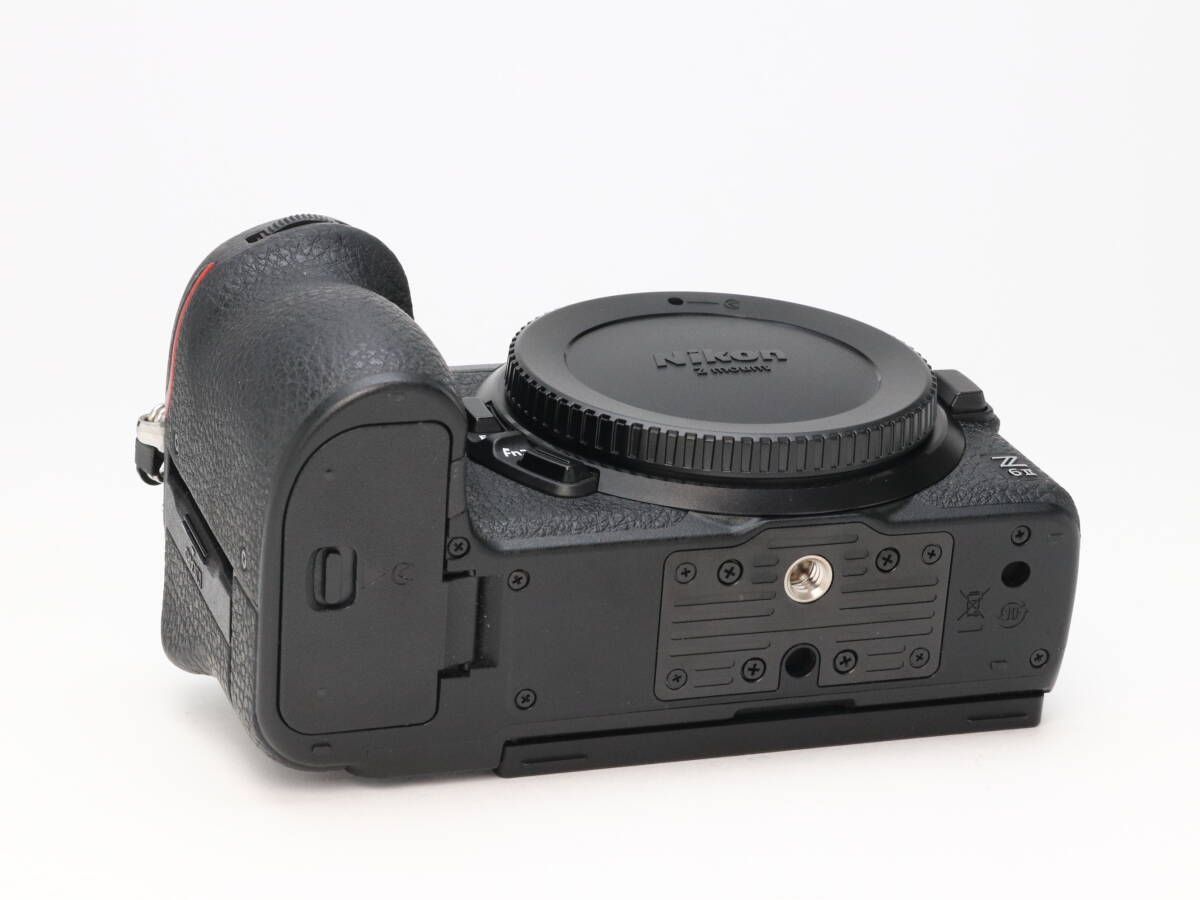 B+ (並品) Nikon ニコン Z6 II ボディ シャッター数 73,498枚