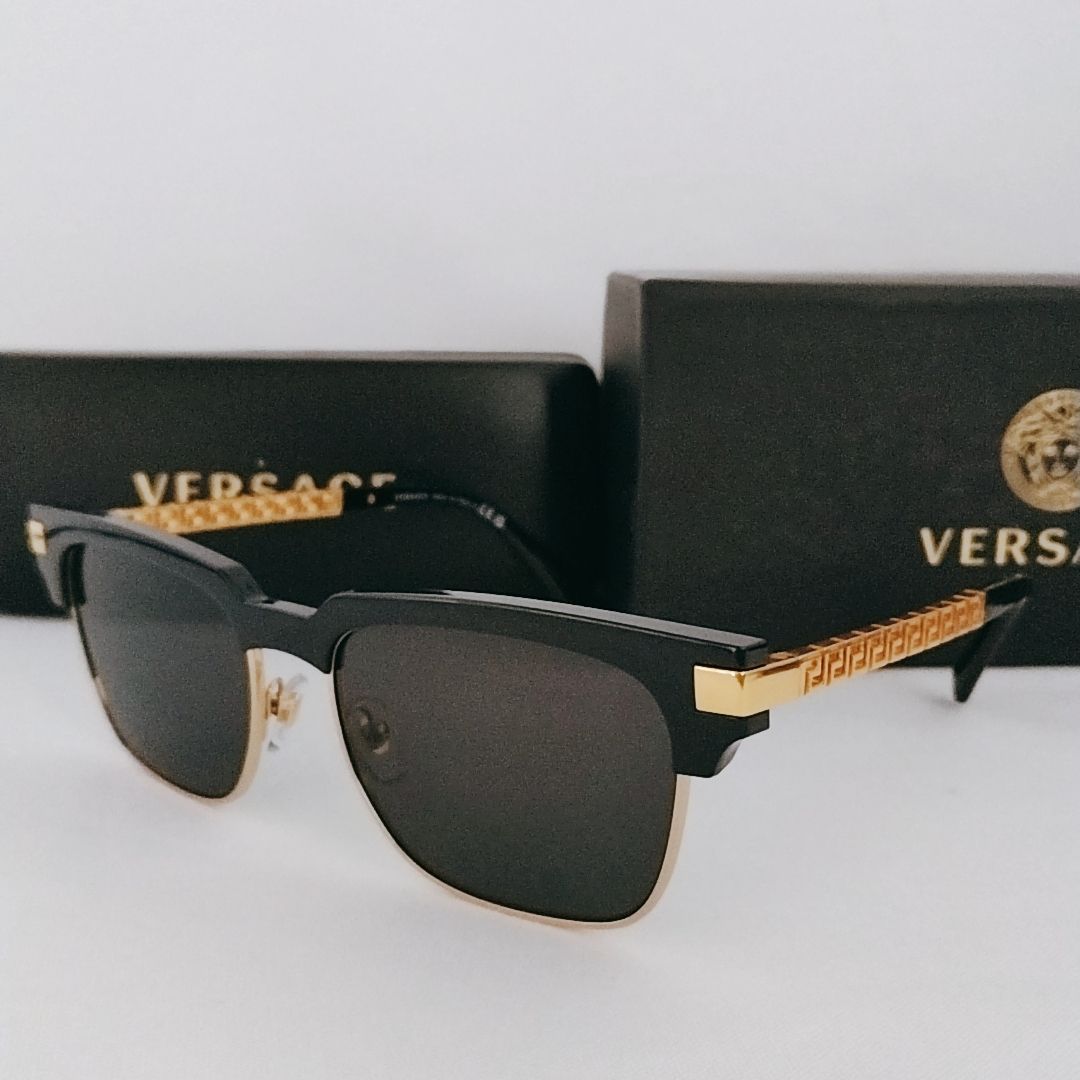 【新品未使用】VERSACE グレカ サングラス ヴェルサーチェ ゴールド ブラック アイウェア