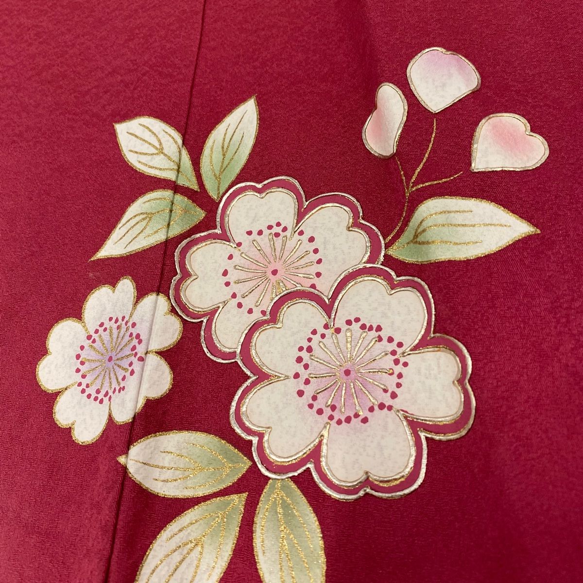 振袖 美品 名品 鈴乃屋 桜 扇 箔 染め分け 濃ピンク「H095」 振袖 美品 名品 鈴乃屋 桜 扇 箔 染め分け 濃ピンク「H095」