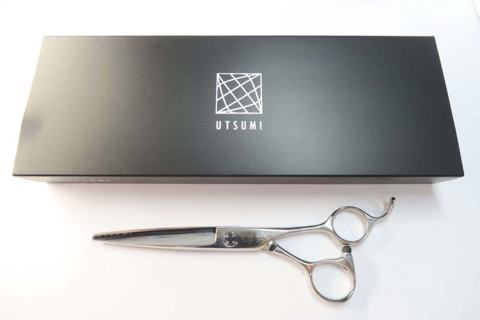 ◆送料無料 ウツミ 内海 シザー セニング セット 5.5インチ 右利き 美容師 PREMIUM SET（5.5inch） – 内海［理美容］