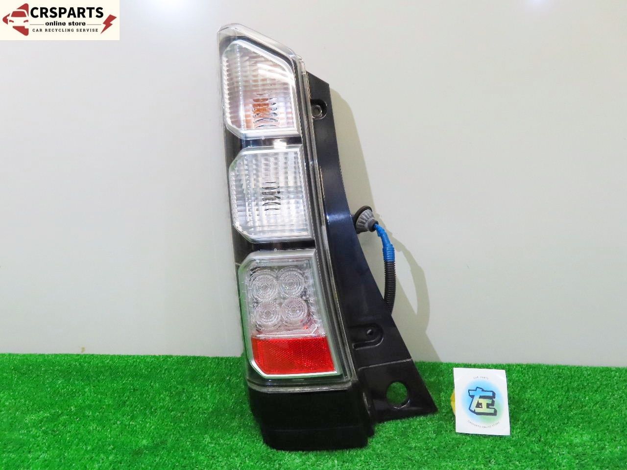 N-BOX DBA-JF2 純正 LED ☆点灯OK テール ランプ ライト 左