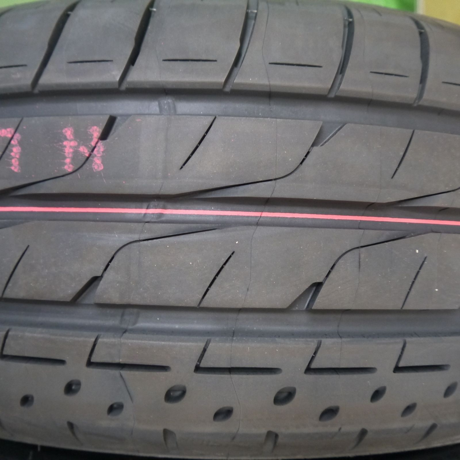 タイヤ 17インチ