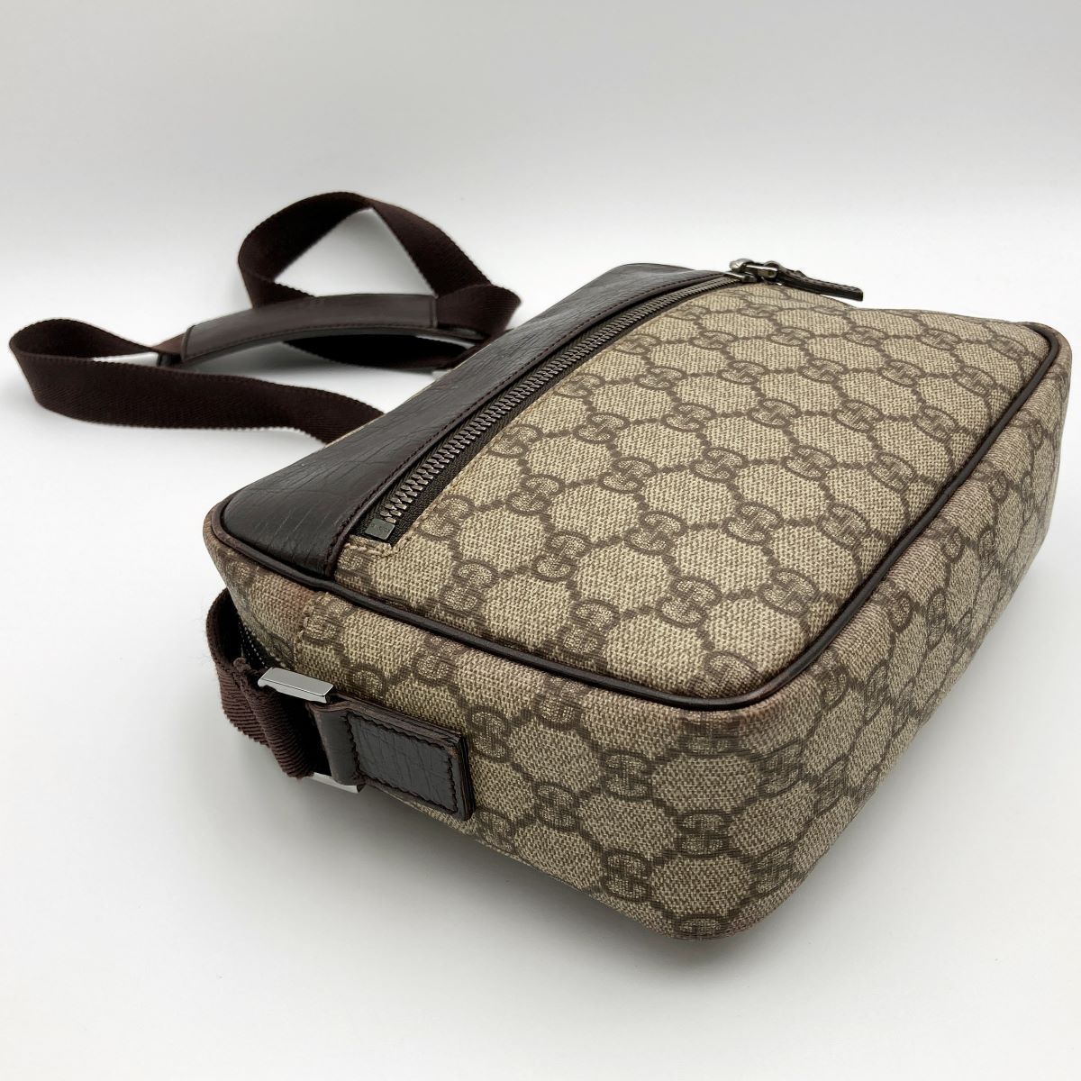 美品／ GUCCI グッチ GGスプリーム ショルダーバッグ 斜め掛け バッグ 