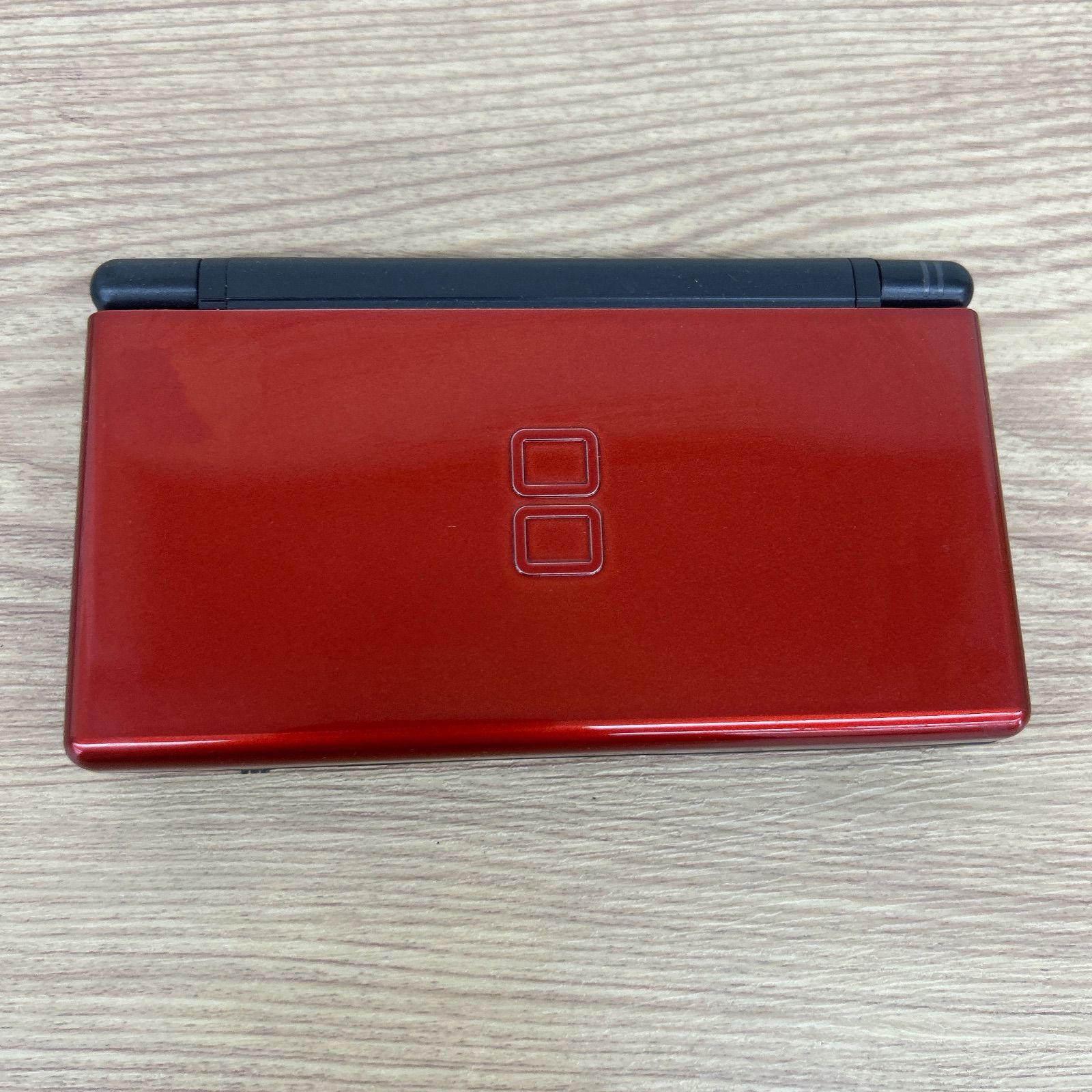 ☆【通電確認確認済み】ニンテンドー DS Lite クリムゾンブラック 本体　充電器付【ゲームソフト】【1】