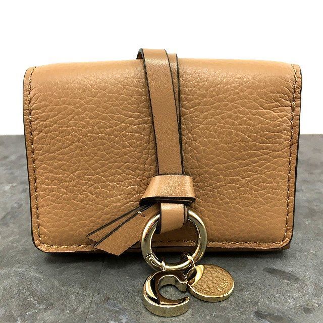 コンパクトウォレット アルファベット