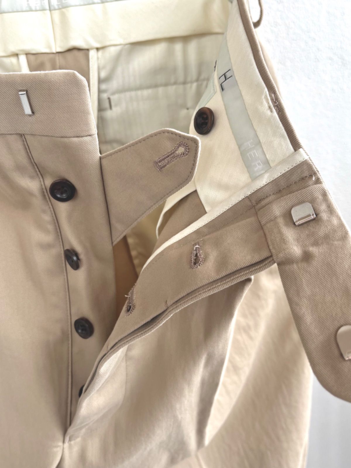 新品】HERILL（ヘリル）Egyptian cotton Chino Tack PT 22-030