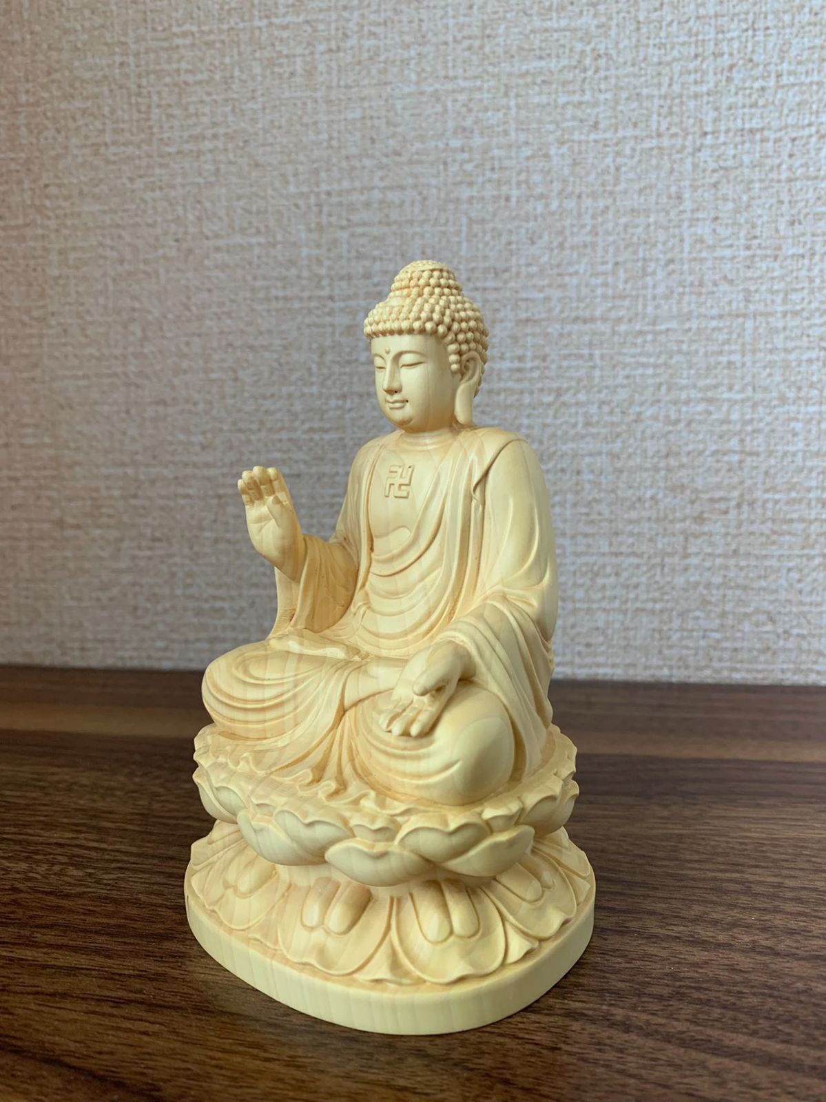 仏像 釈迦如来像 お釈迦様 釈迦如来坐像 ツゲ 木彫 仏具 (約)高14cm×幅