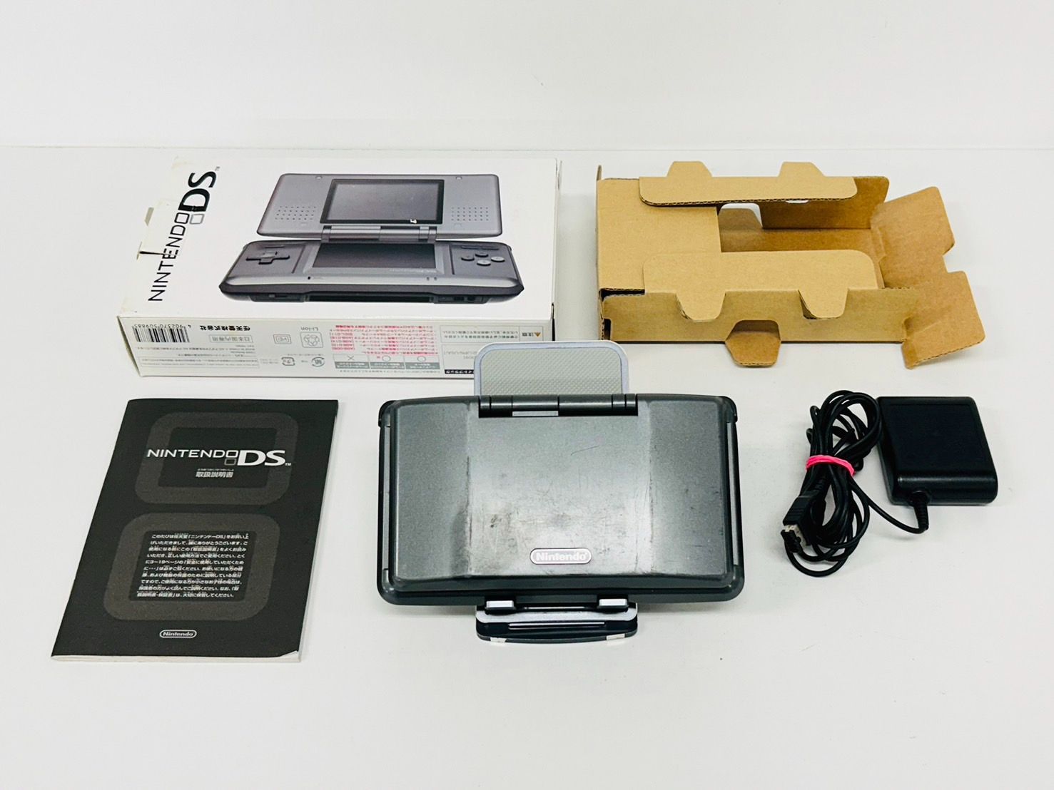 送料込！任天堂DSブラックセット メルカリ