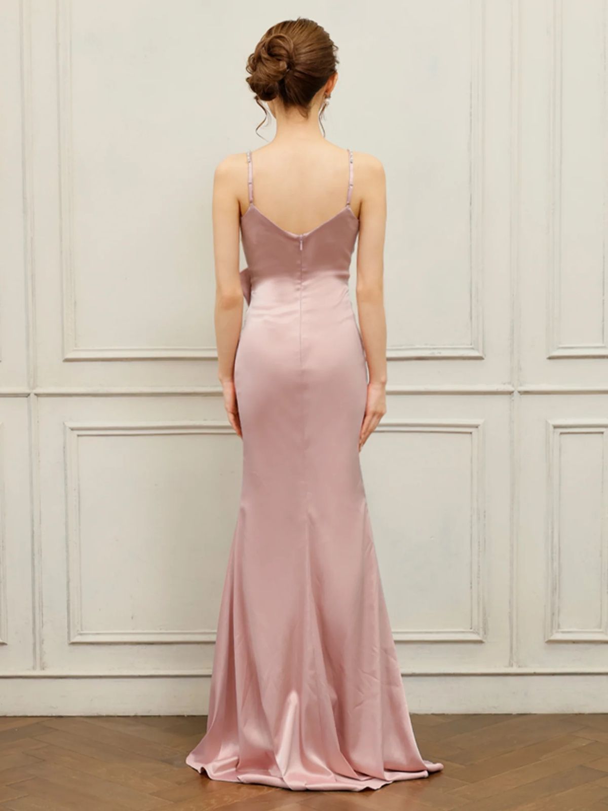 25855 サテンワンショルダーリボンティアードフ