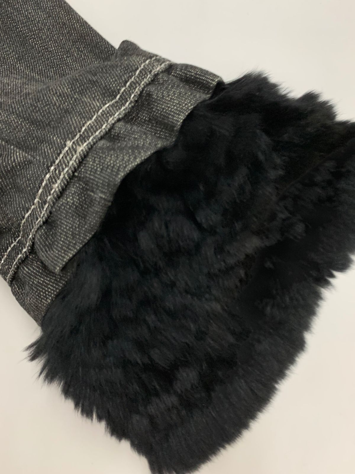 【希少 / 美品】トゥービーシック デニムジャケット リアルファー Lサイズ 綿100％オーバーサイズデニムジャケット＜大きいサイズ有