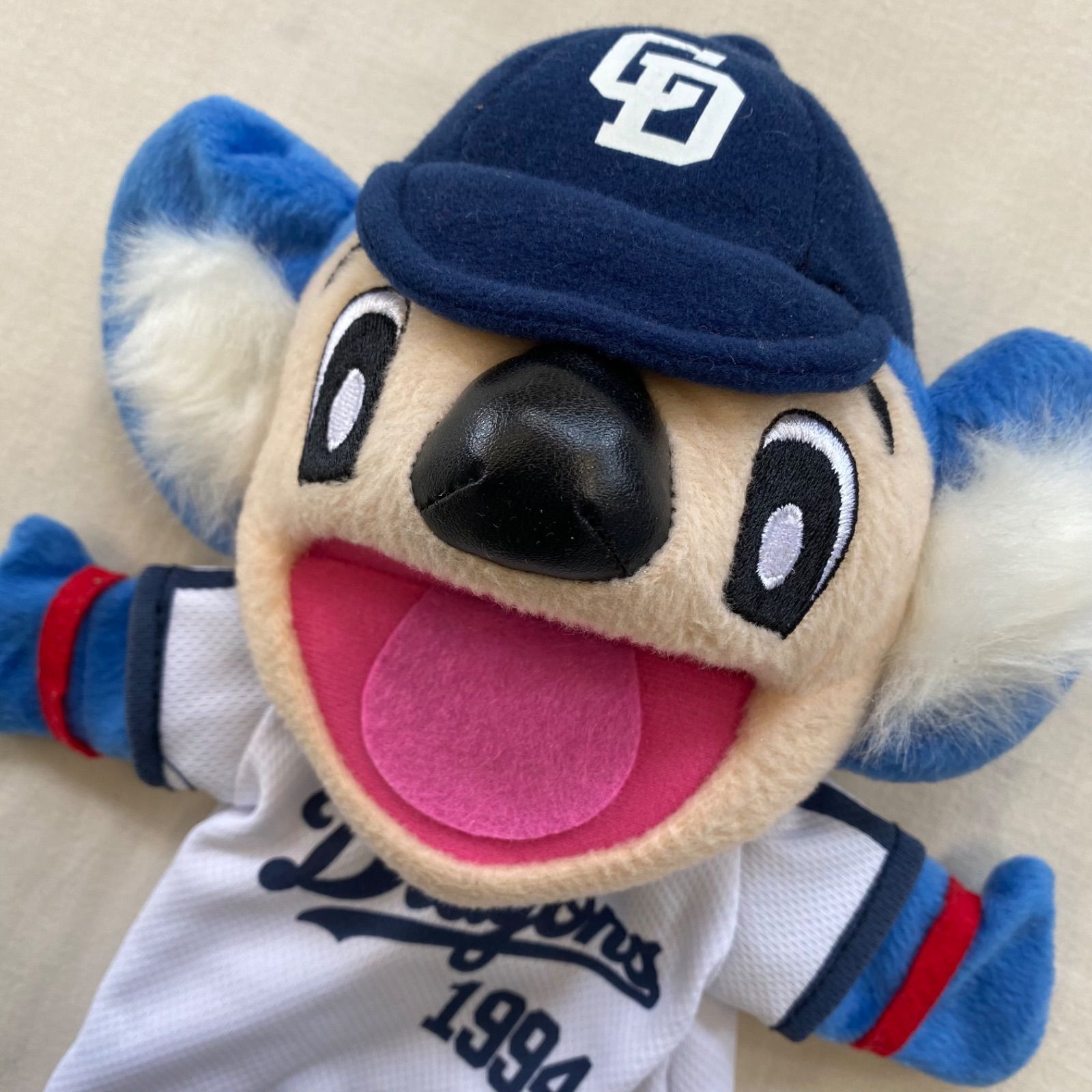 中日ドラゴンズコアラの特大ぬいぐるみ 中日ドラゴンズコアラの特大ぬいぐるみ ぬいぐるみ | 中日