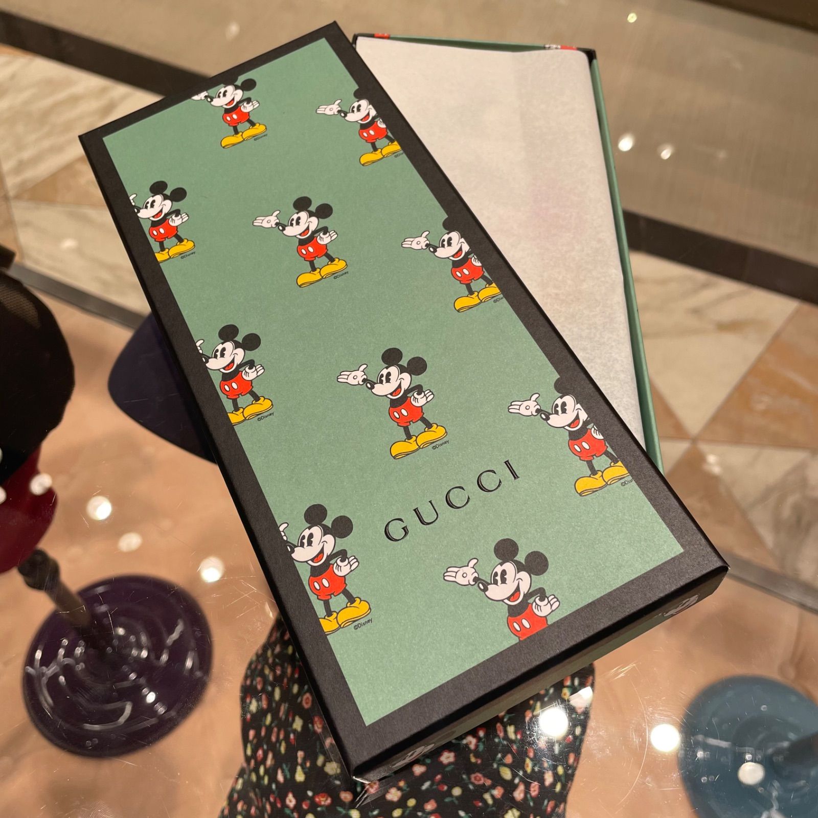 匿名配送！◇GUCCI◇グッチ ミッキー スカーフ ツイリー - メルカリ