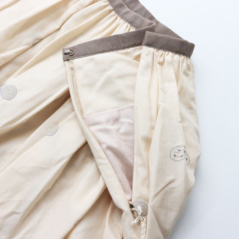 未使用 定価3.7万 ミナペルホネン mina perhonen choucho スカート 40  