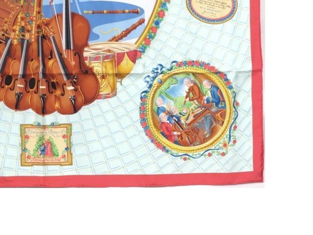エルメス カレ90 モーツァルトへの賛歌 スカーフ エルメス カレ90 モーツァルトへの賛歌 シルク スカーフ 楽器柄