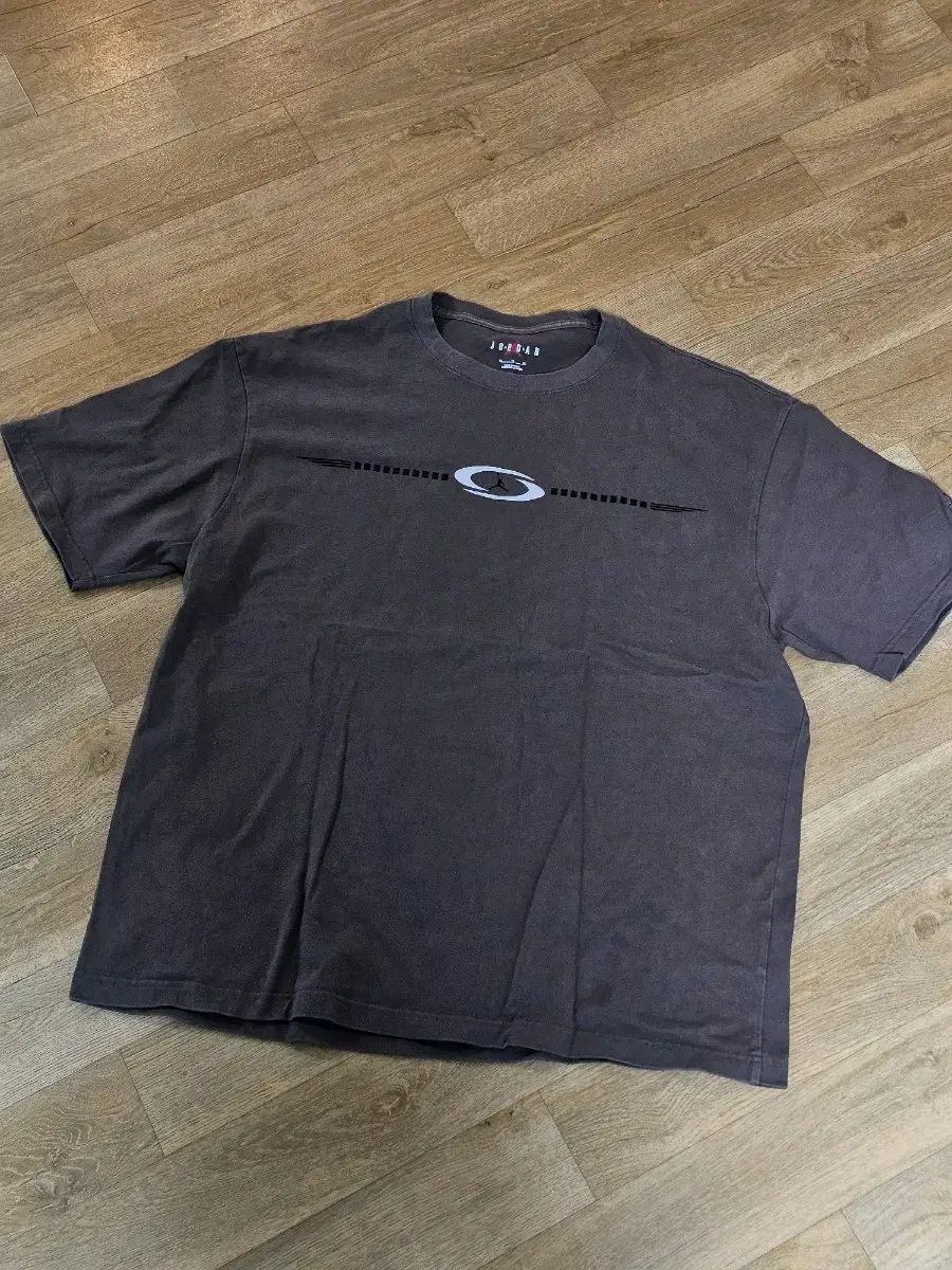 XL ジョーダン x トラビススコット Tシャツ