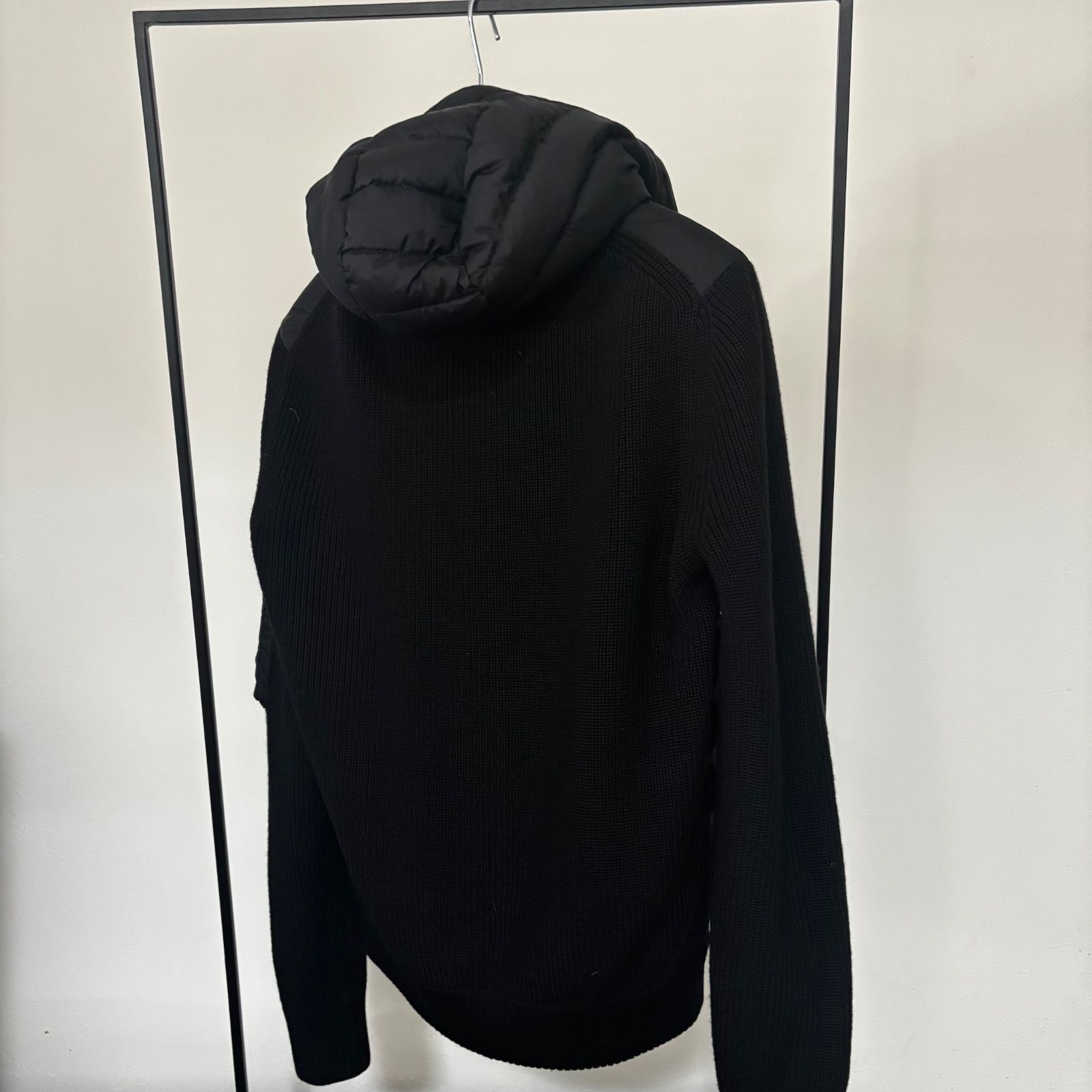 モンクレール☆ハイブリッドダウンニット☆定番☆M☆ブラック☆国内