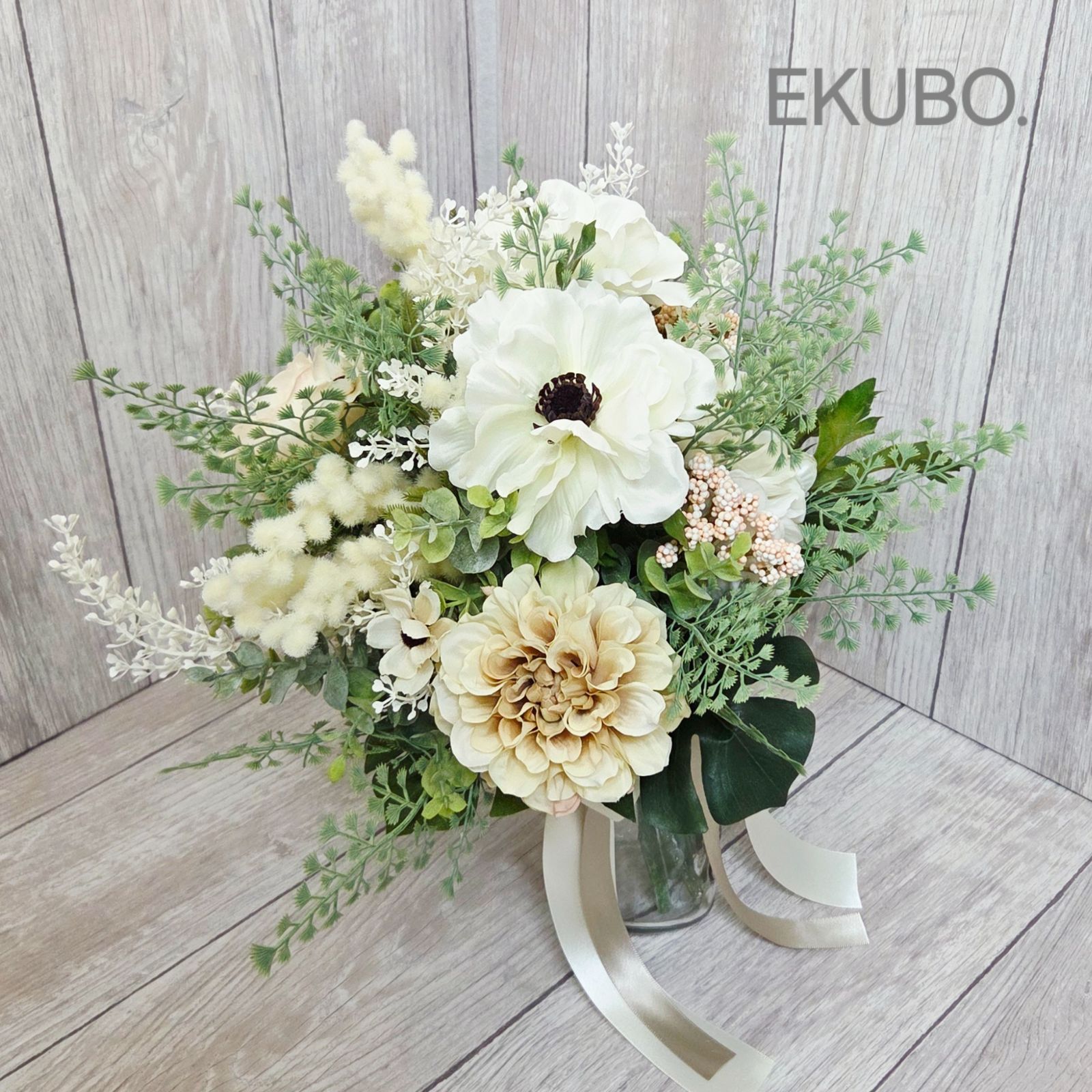 ウェディングブーケ-ブートニア