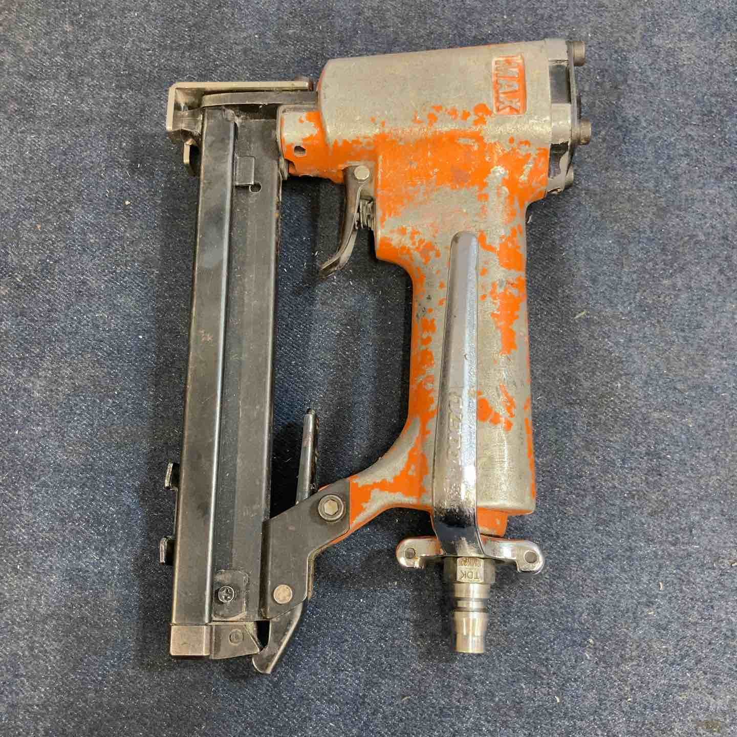 マックス MAX 常圧エアタッカ TA-20A|422Jキュウオン 4mm×10～22mm 八潮店