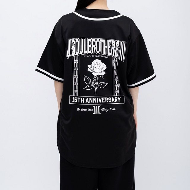 新品・未開封✴︎三代目JSB限定ベースボールシャツ　白　KINGDOM 新品・未開封✴︎三代目JSB限定ベースボールシャツ 白 KINGDOM