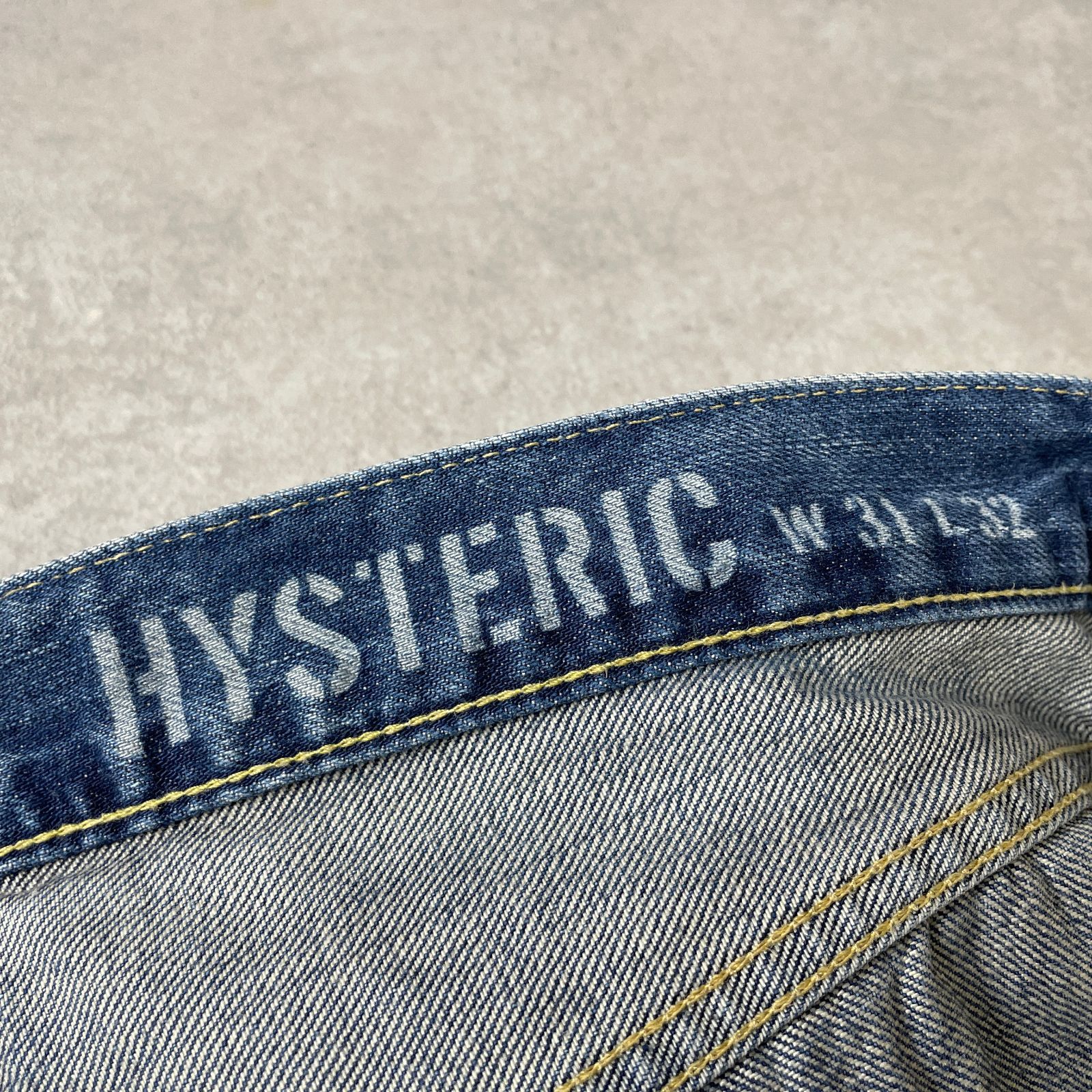 HYSTERIC GLAMOUR 30 スタッズ デニム NOBU加工 ブラック 中古・古着