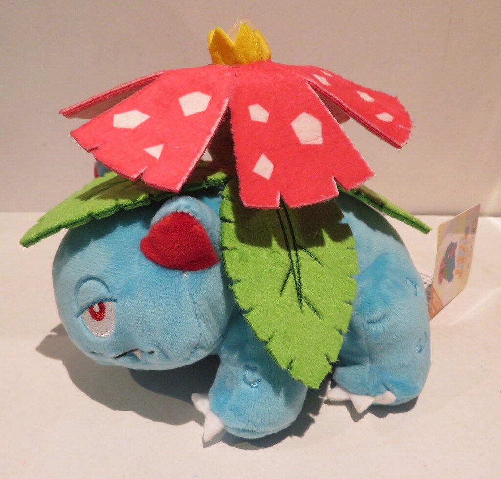 希少 完売品⭐️新品⭐️フシギバナ　ポケモンセンター限定　御三家　ぬいぐるみ 希少 完売品⭐️新品⭐️フシギバナ ポケモンセンター限定 御