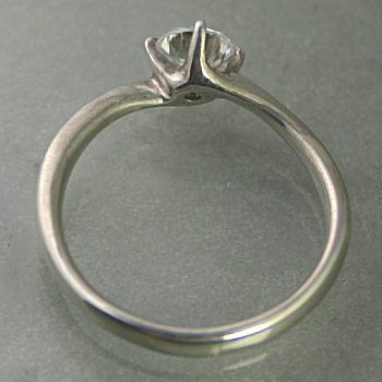 婚約指輪 安い プラチナ ダイヤモンド リング 0.25カラット 鑑定書付 