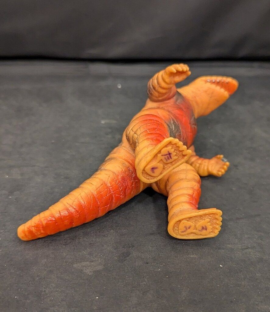 MAXTOY ミニソフビ怪獣倉庫シリーズ カネゴン クリアオレンジ