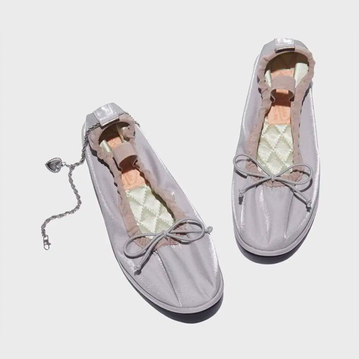 新品 ROCK FISH(ロックフィッシュ) ウェアウェザー SINOON(シヌーン) MARY JANE(メリージェーン) SCRUNCH フラット シルバー 245