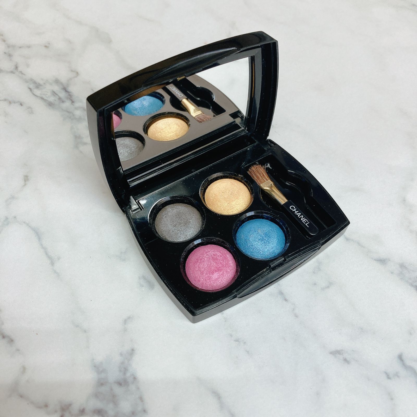 新品未使用 CHANEL シャネル ルミエールグラフィック アイシャドウ