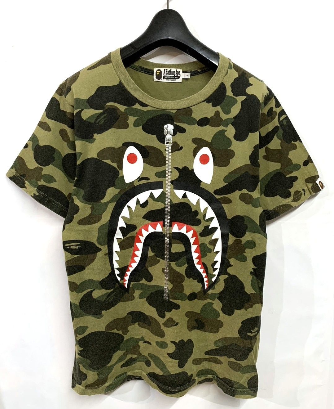 新品 A Bathing Ape BAPE ファーストカモ ビッグラグマット a bathing ape 初期 1stカモ マウンテンパーカー A BATHING APE（ア