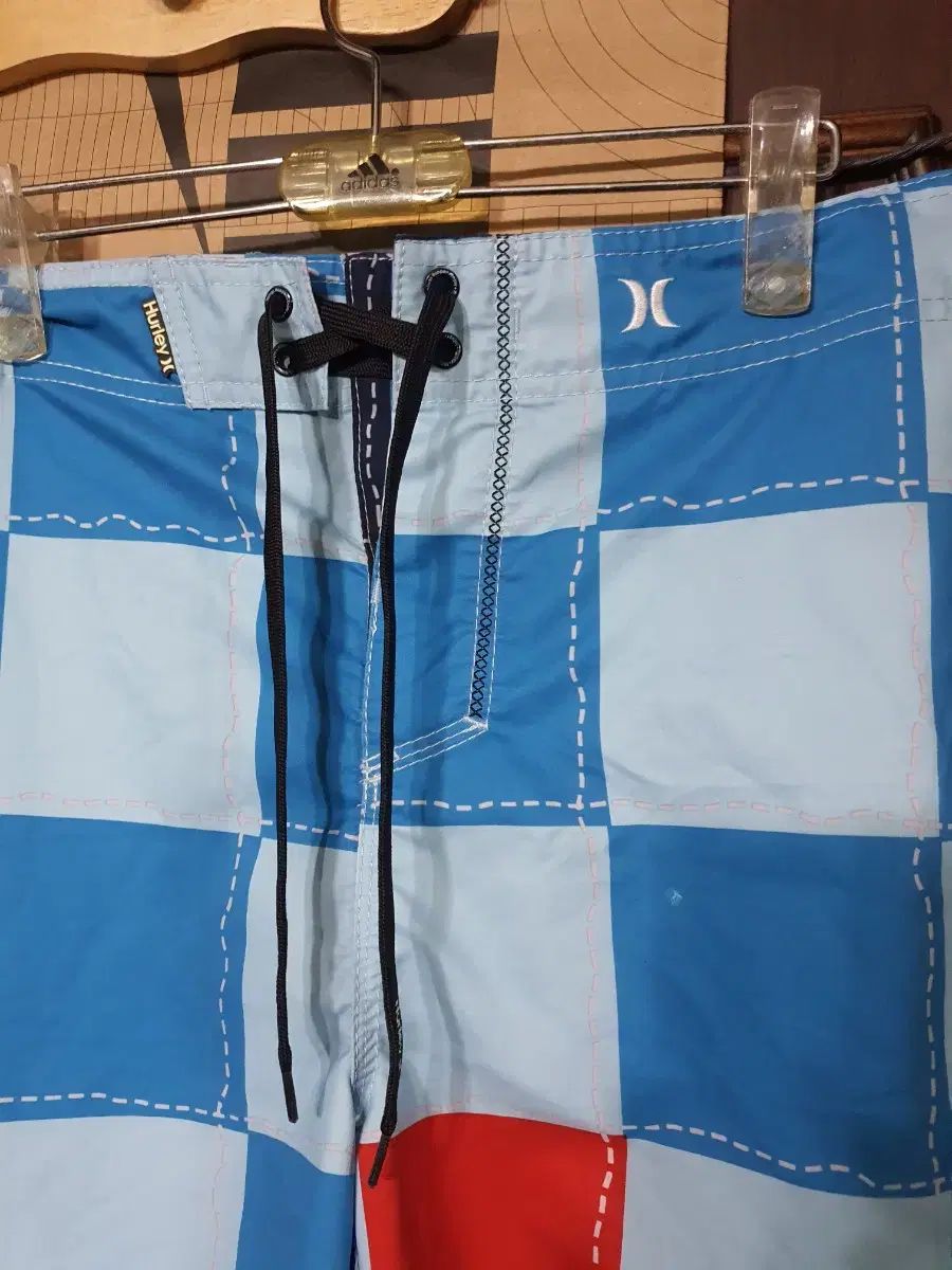 hurley 30in