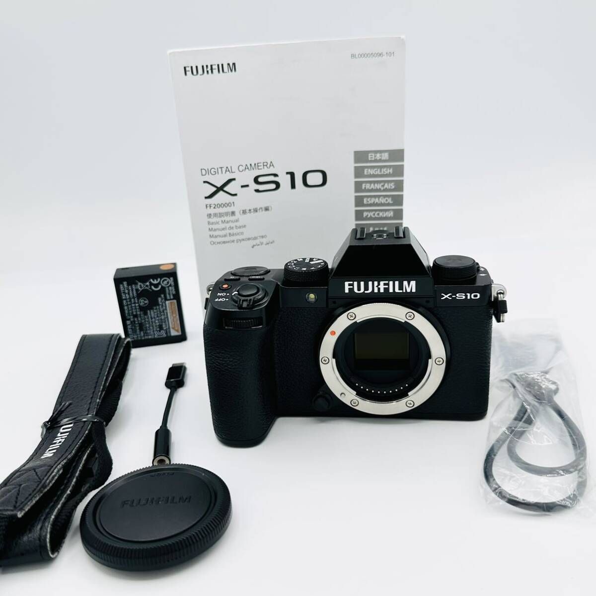 ほぼ新 7ショット】富士フイルム(FUJIFILM) ミラーレスデジタルカメラ X-S10 ボディ F X-S10 ブラック - メルカリ