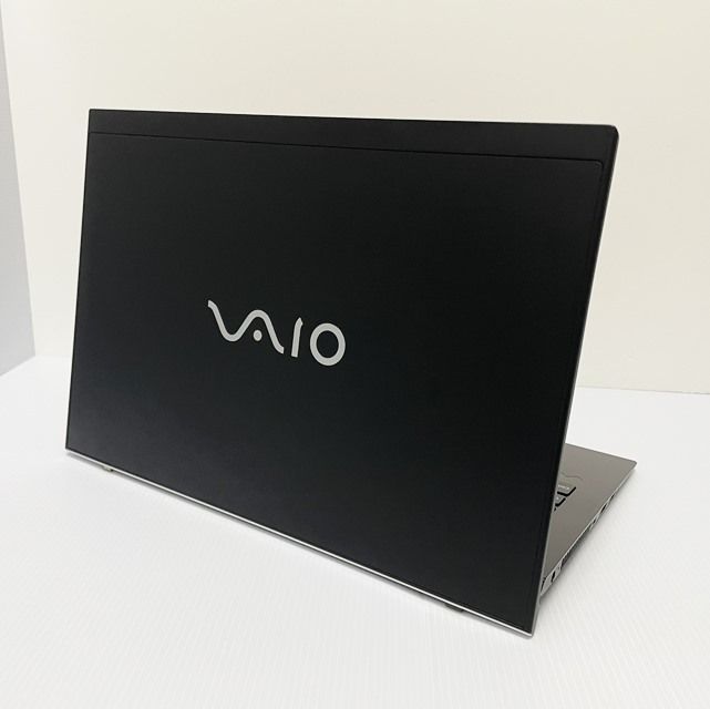 バッテリー約８時間＆Win11 持運び最適モデル第８世代VAIO