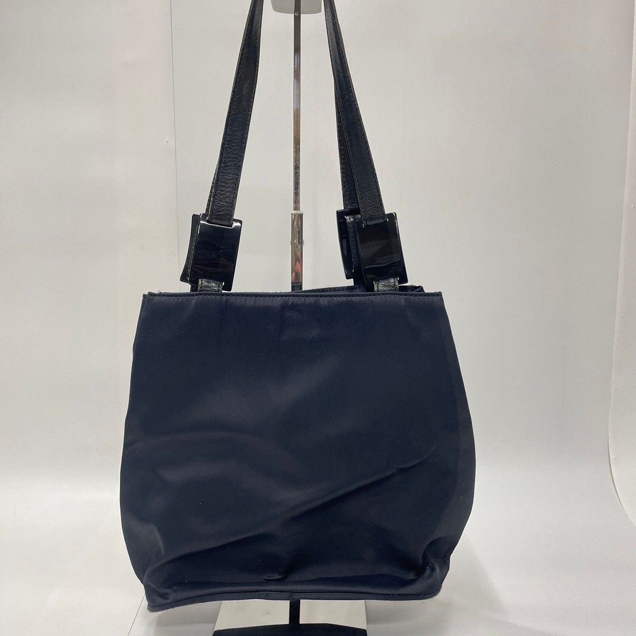 イヴサンローラン レザートートバッグ YSL ビッグロゴ　ブラック　ネイビー ☆-6 Yves Saint Laurent イヴサンローラン トートバッグ