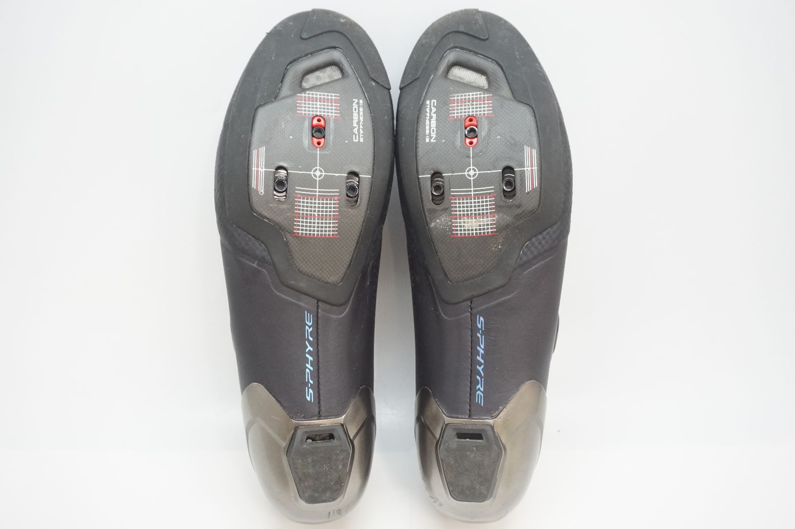 サイズ シューズ