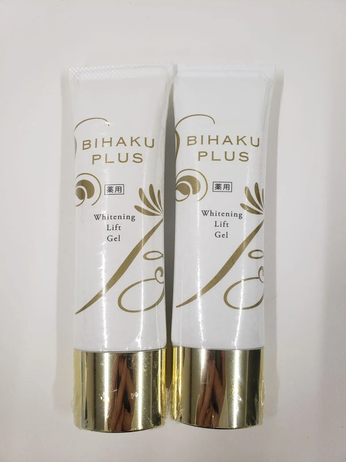 D2061 K BIHAKUPLUS ビハクプラス ホワイトリフトジェル 薬用