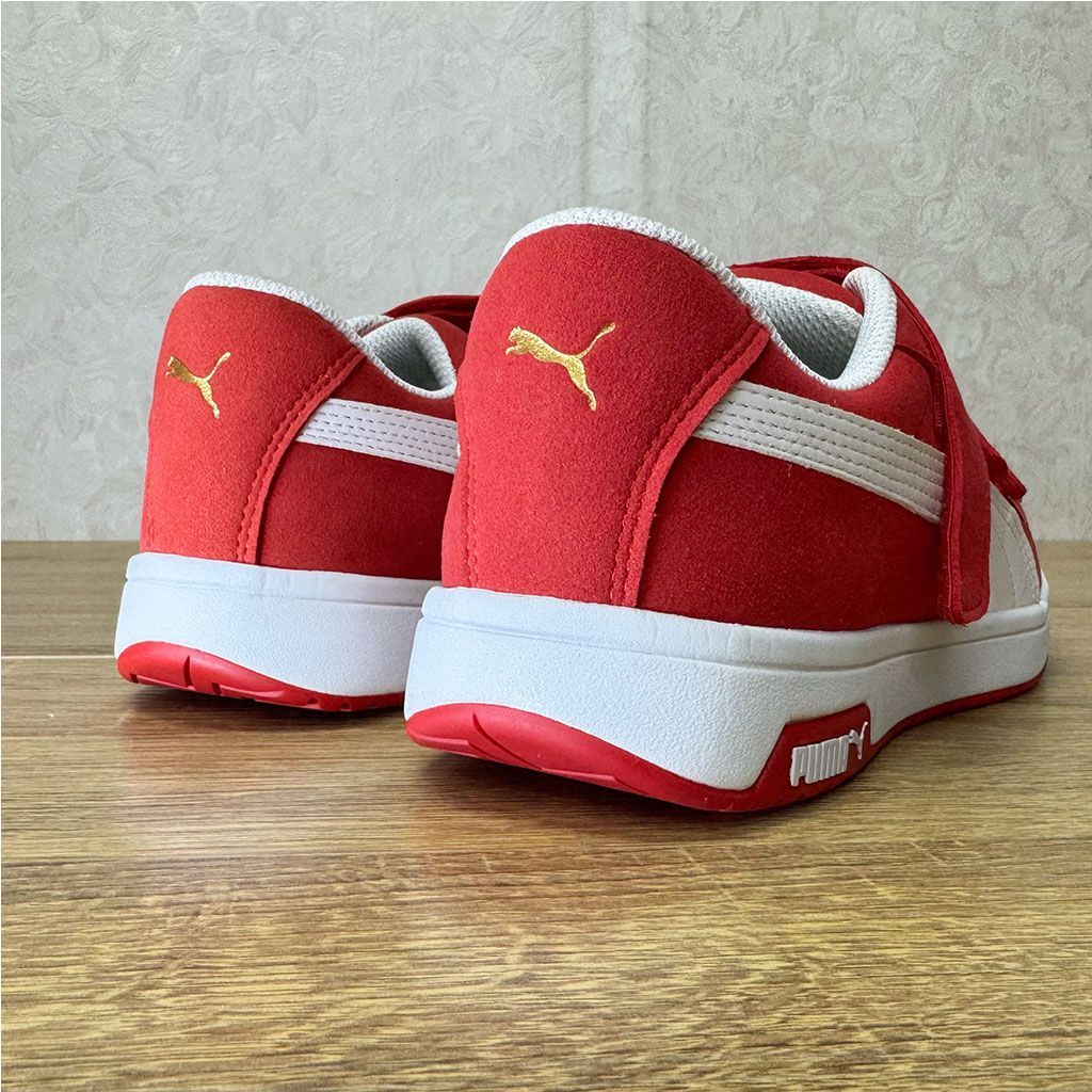 展示品・日焼け跡あり】64.204 PUMA エアツイスト2.0 レッド