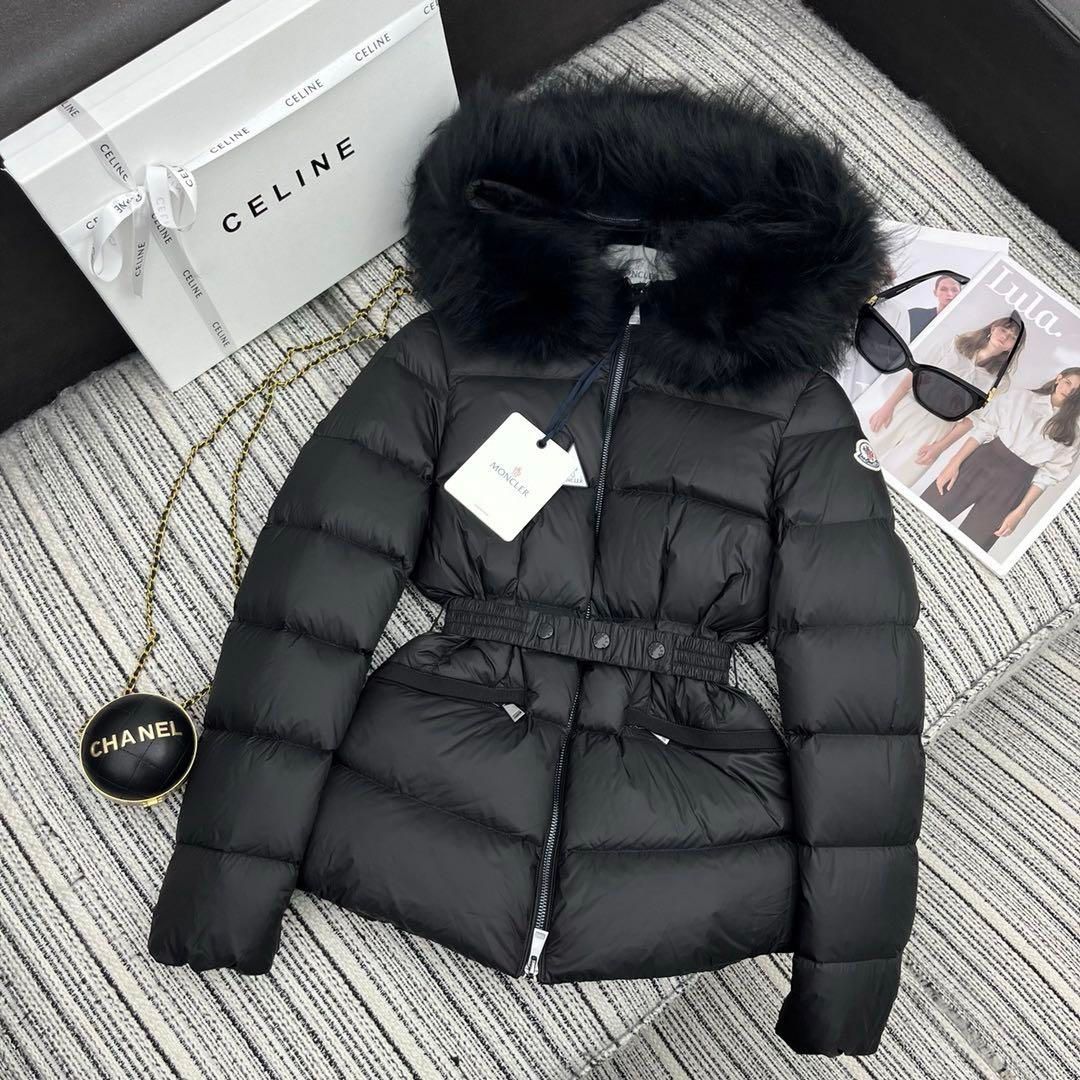 MONCLER 黒 ダウンジャケット フード付き MONCLER フード付きダウンジャケット 黒