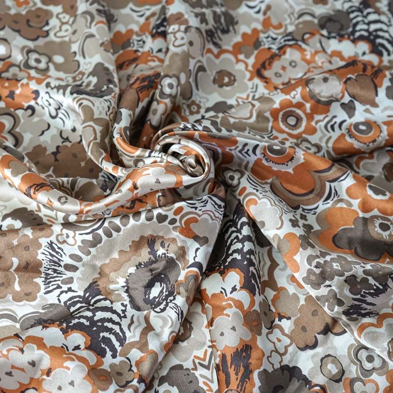 英国製Liberty シルクサテンブラウンフラワーW113×90cm gf-969