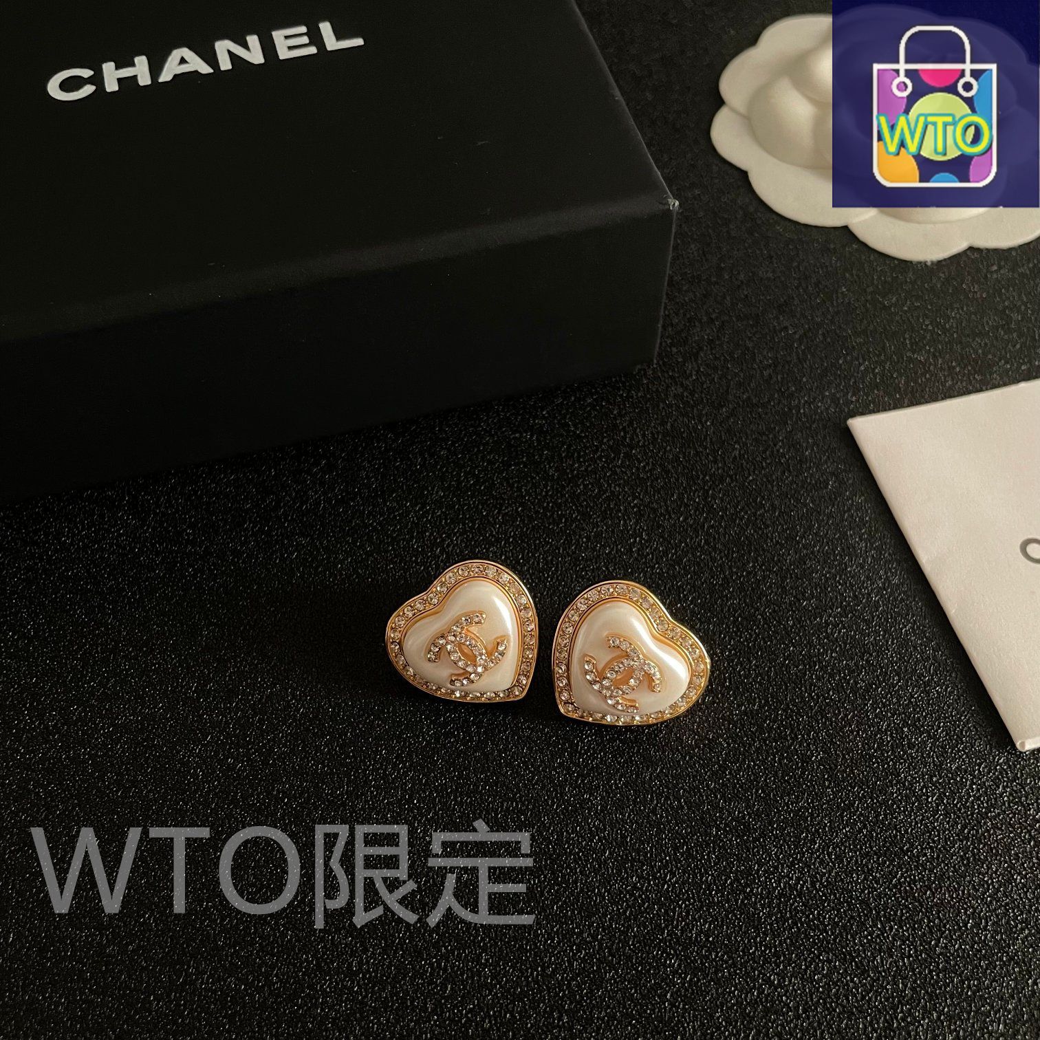 CHANEL ピアス　ヴィンテージ 今日WTO】Chanel ヴィンテージ アルファベットピアス 送料無料