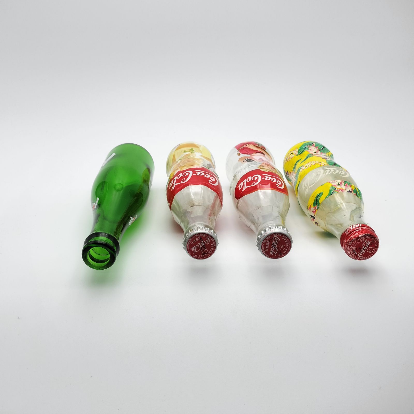 【セブンアップ7up】ヴィンテージ空瓶３本セット　ノベルティ（ビー玉）付 セブンアップ7up】ヴィンテージ空瓶3本セット ノベルティ