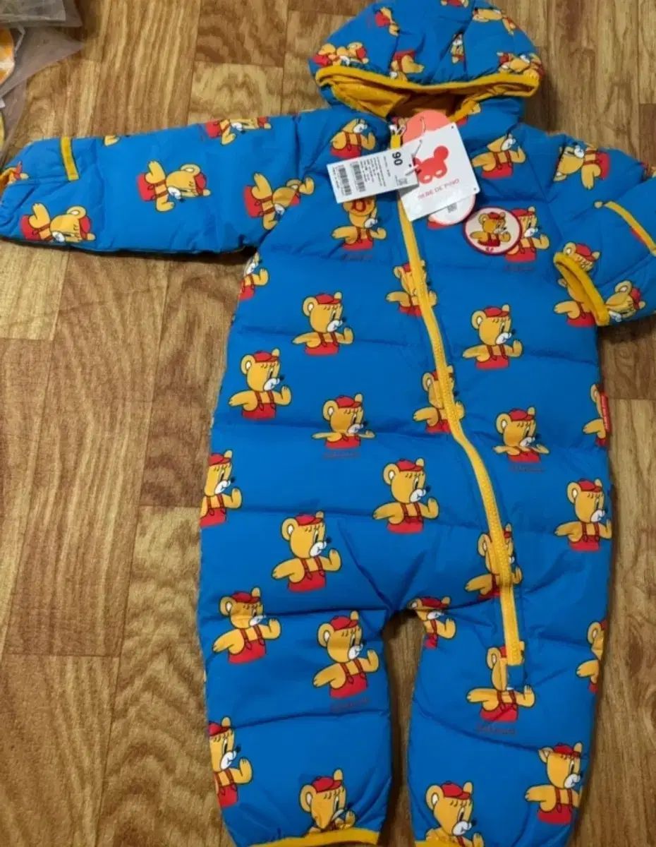 BEBE DE PINO ベベデピノ Face the Sun クマ ダウン スキーウェア ゴールデン サイズ 90