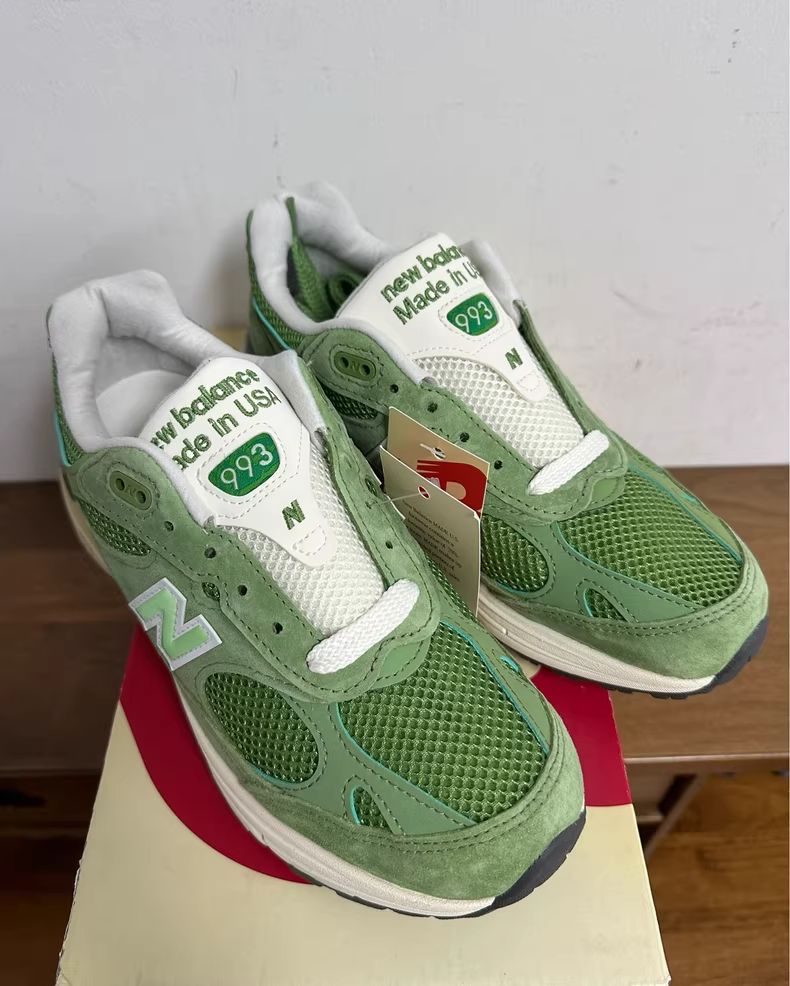 newbalance U993GW サイズ27.5 New Balance U993GW CHIVE 27.5cm - メルカリ