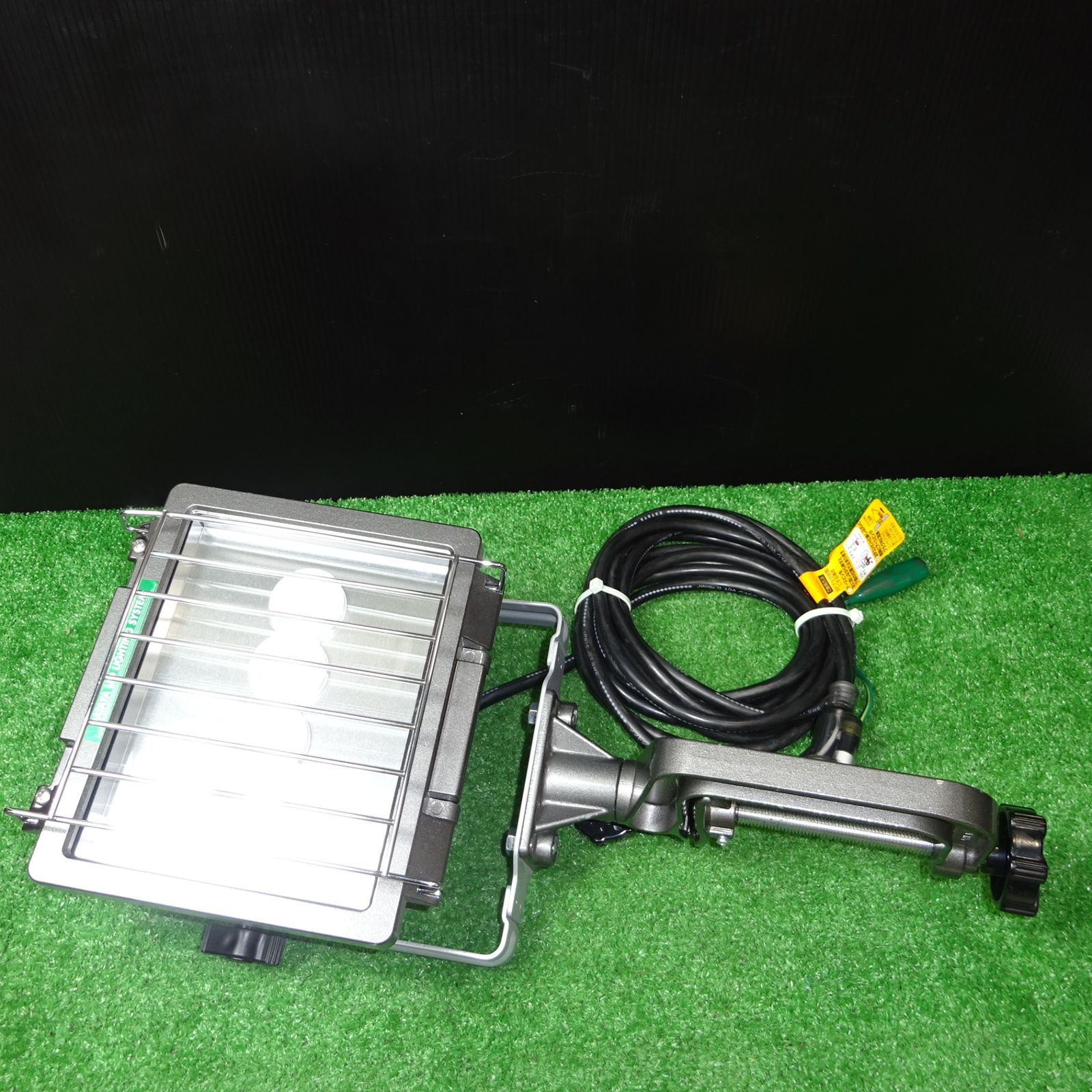 〇ハタヤリミテッド 30W LED投光器 屋外用 LET-305K【岩槻店】
