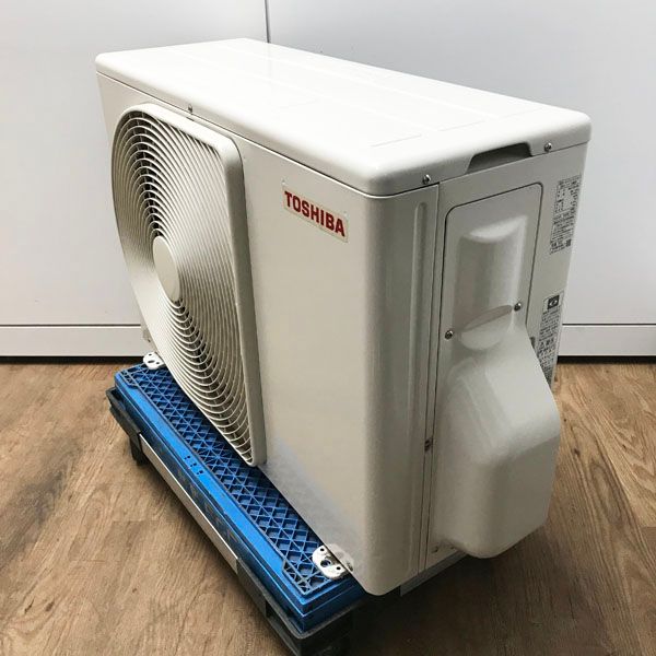 ダイキンF22XTCXSーW完全分解、高圧洗浄、消毒済みのおすすめ一品です