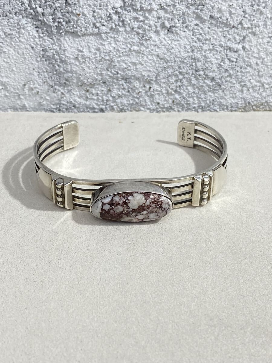 正規 ナバホ族 Kay Yazzie ケイ ヤジー ワイルドホース シルバー バングル ブレスレット インディアンジュエリー 925本物915P♪