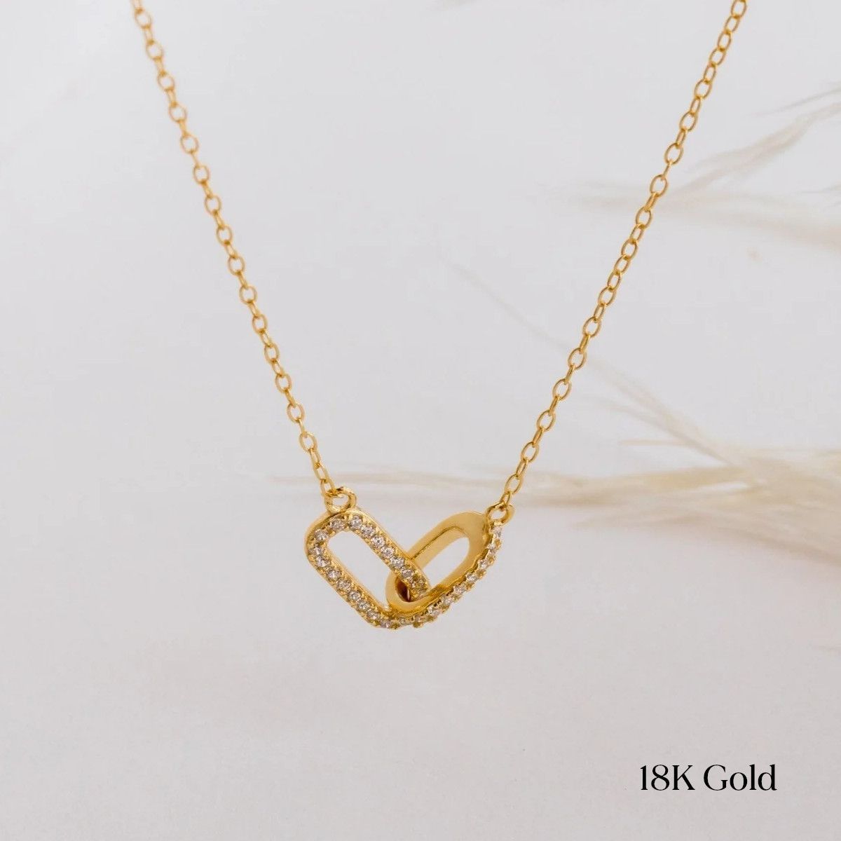 Caitlyn Minimalist スネークチェーンネックレス【日本未入荷】 日本未発売】Caitlyn Minimalist ケイトリンミニマリスト 18金