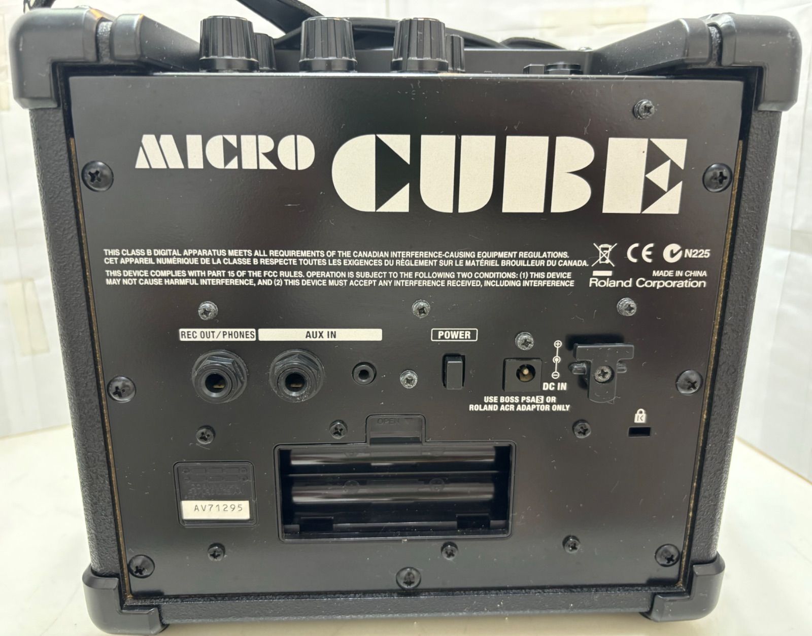 ◆Roland ギターアンプ MICRO CUBE