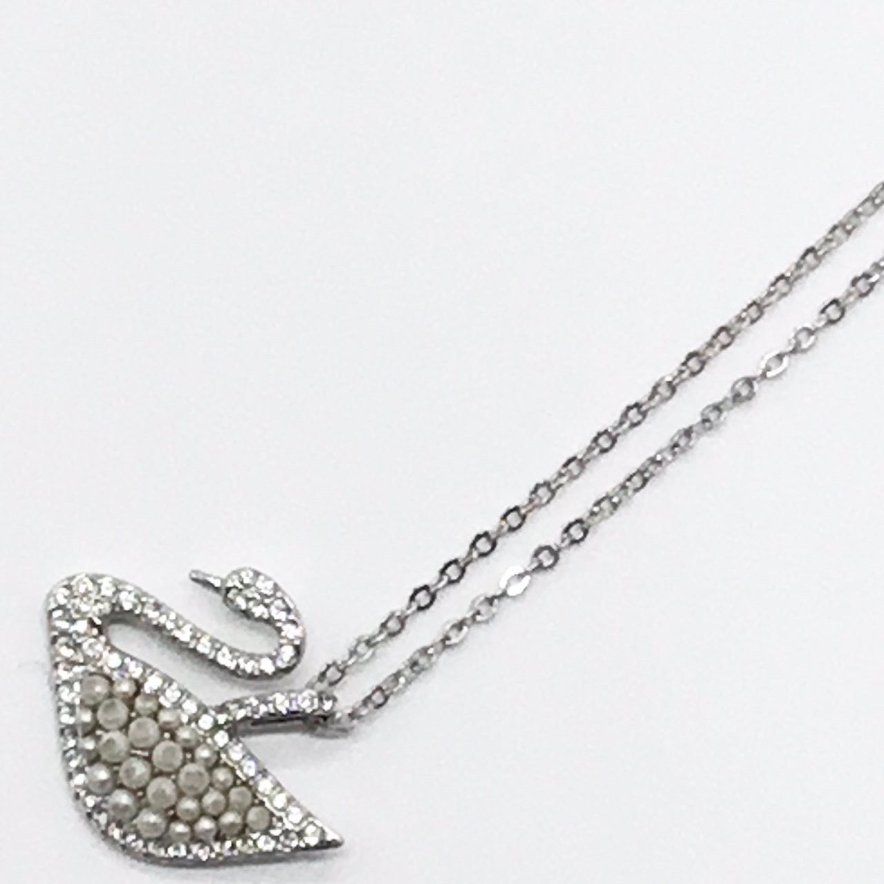 SWAROVSKI スワロフスキー 未使用 ネックレス ペンダント レディース 
