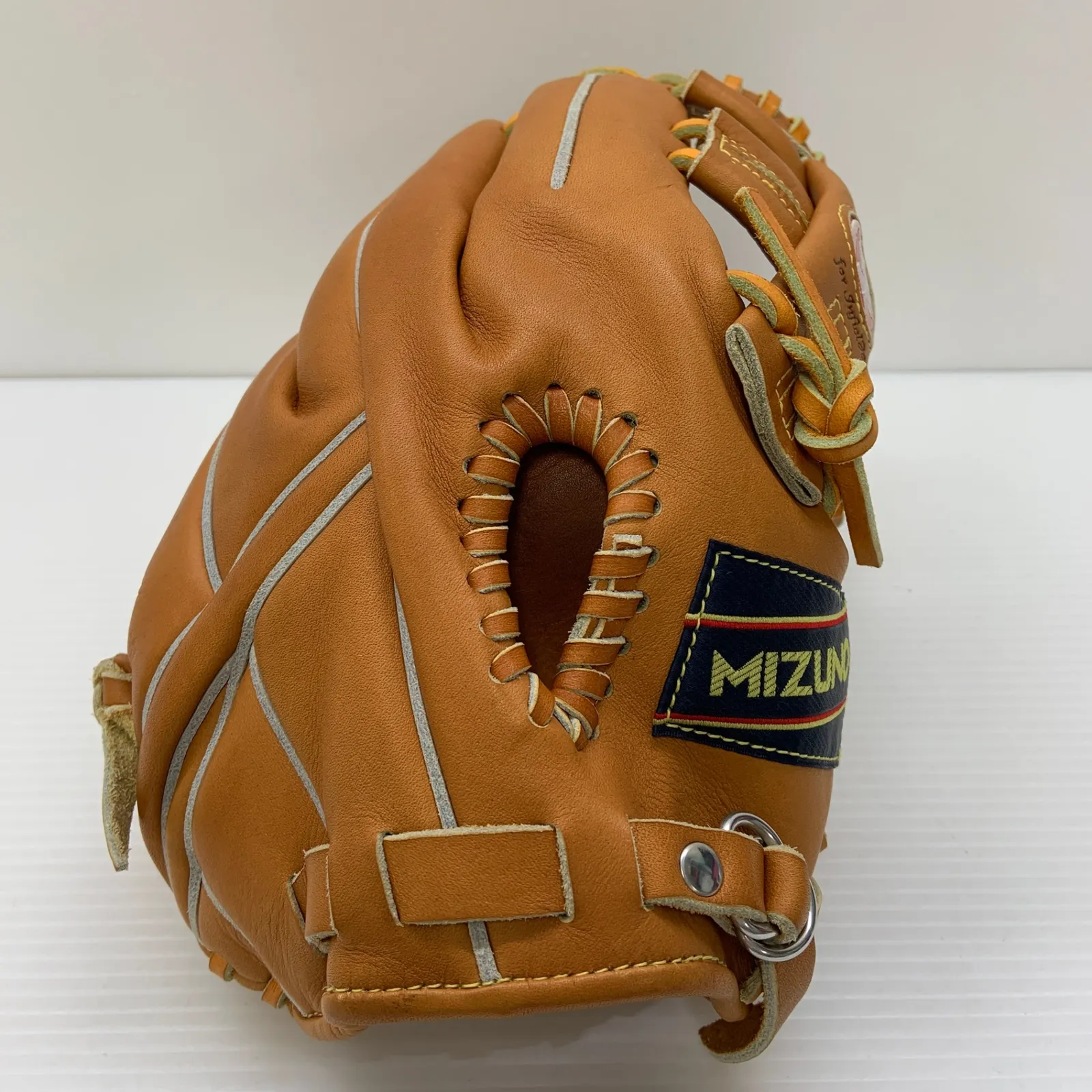 硬式用ワールドウィン復刻版 赤カップ原辰徳モデル 新品未使用タグ付 ミズノ直営店限定】硬式用ワールドウィン復刻版(赤カップマーク) 【内